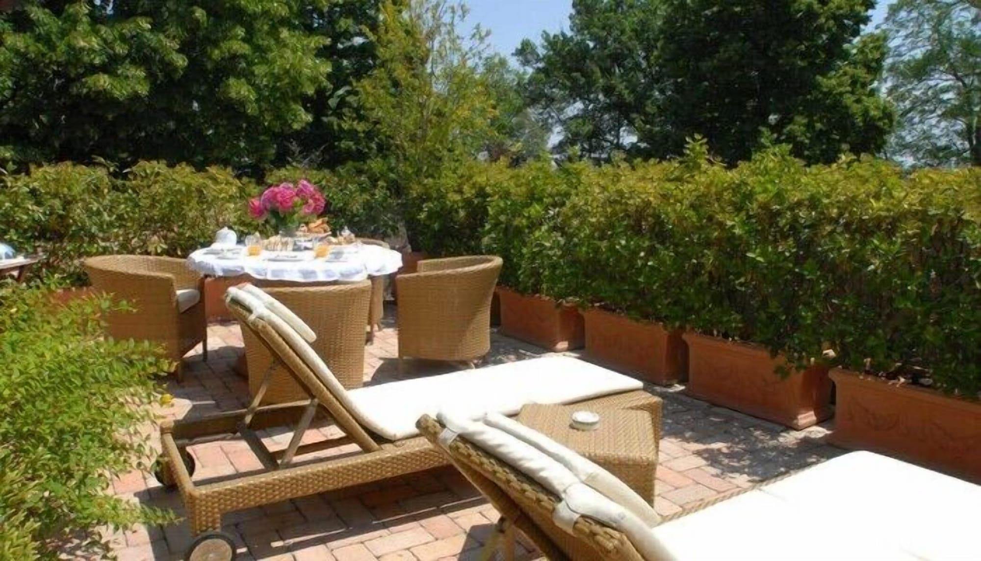 Hotel Residenza Torre di San Martino Gazzola Di Rivalta Esterno foto
