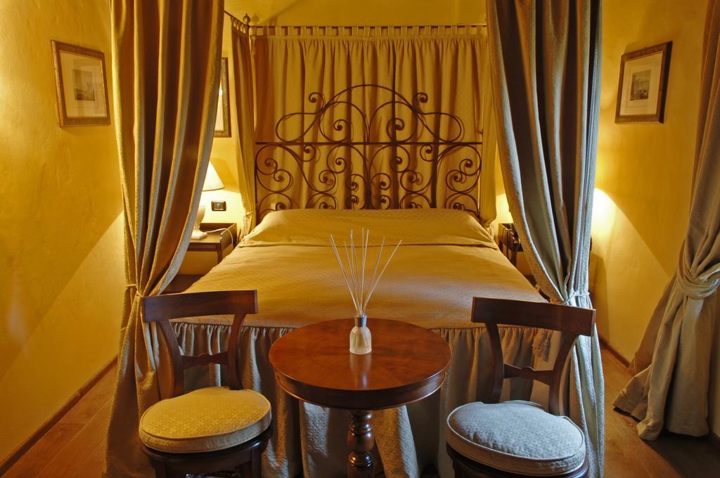 Hotel Residenza Torre di San Martino Gazzola Di Rivalta Esterno foto